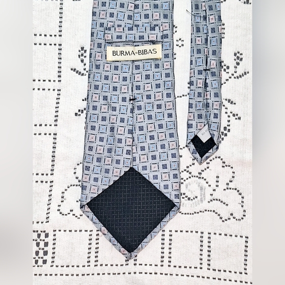 Xtra Long Burma Bimas Powder Blue 100% Silk&Imported Fabric Dry Cleaned - Picture 3 of 6